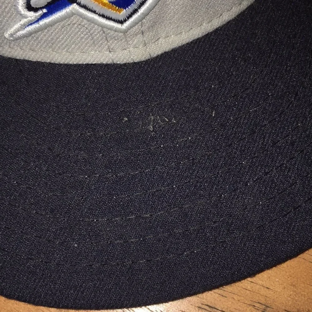Grey OKC Oklahoma City Thunder NBA Gray Baseball Basketball Cap Fitted 7 1/8 SGA